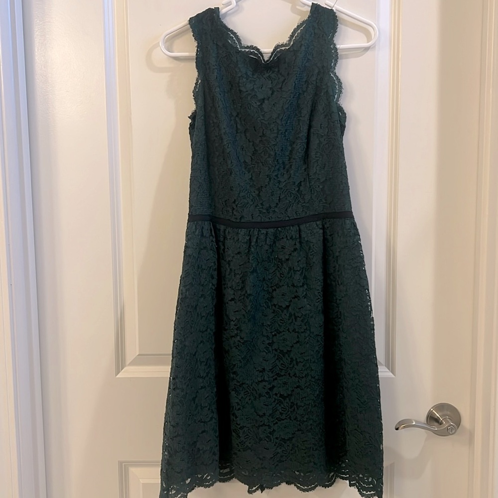 Ann Taylor Loft emerald green lace cocktail dress